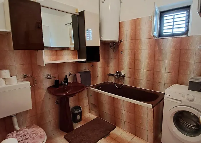 With Parking Space Zaton, Krka - 24050 Appartement *